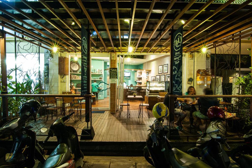 Nau Here Hostel Kuta Lombok Dış mekan fotoğraf