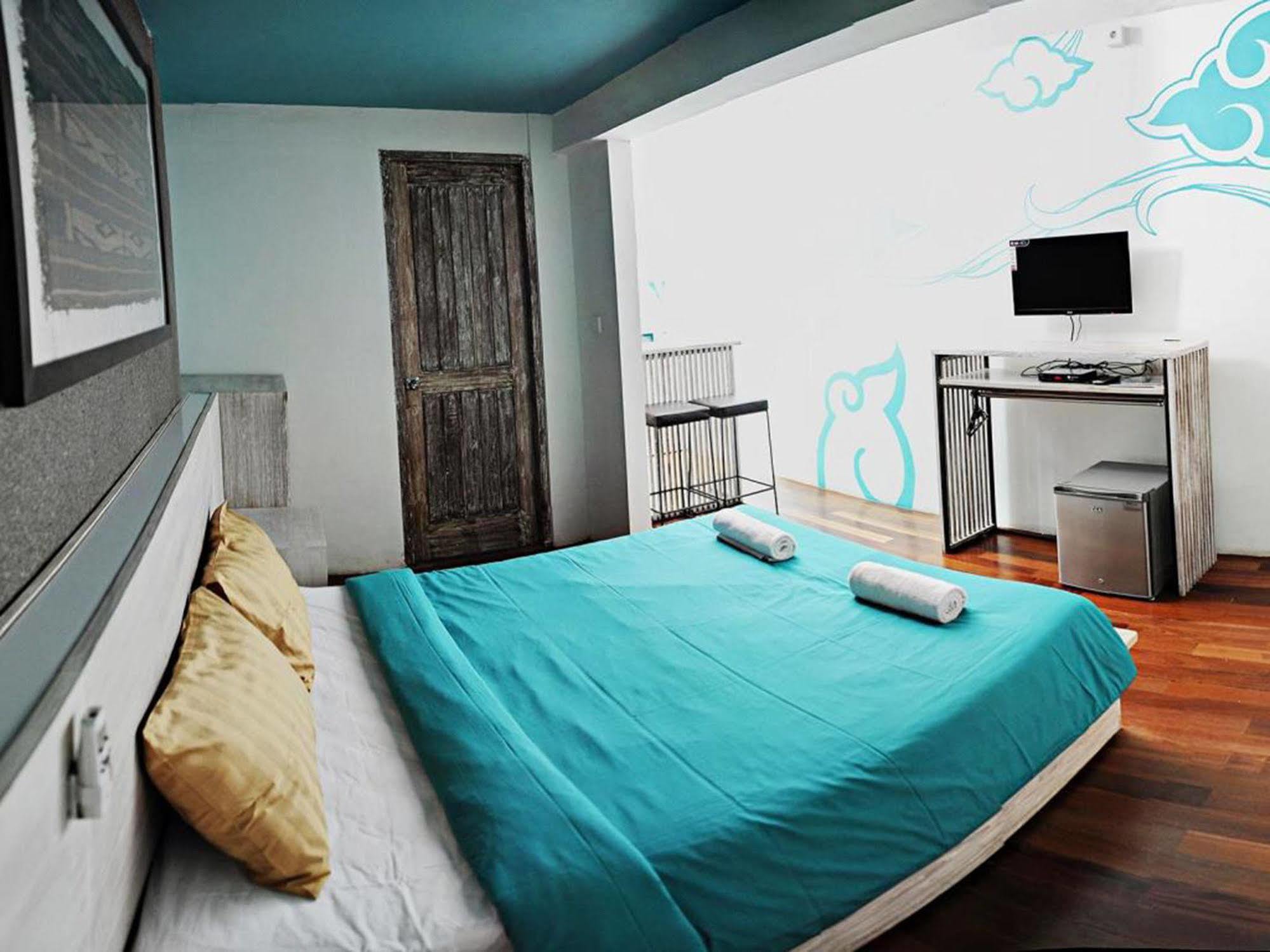 Nau Here Hostel Kuta Lombok Dış mekan fotoğraf